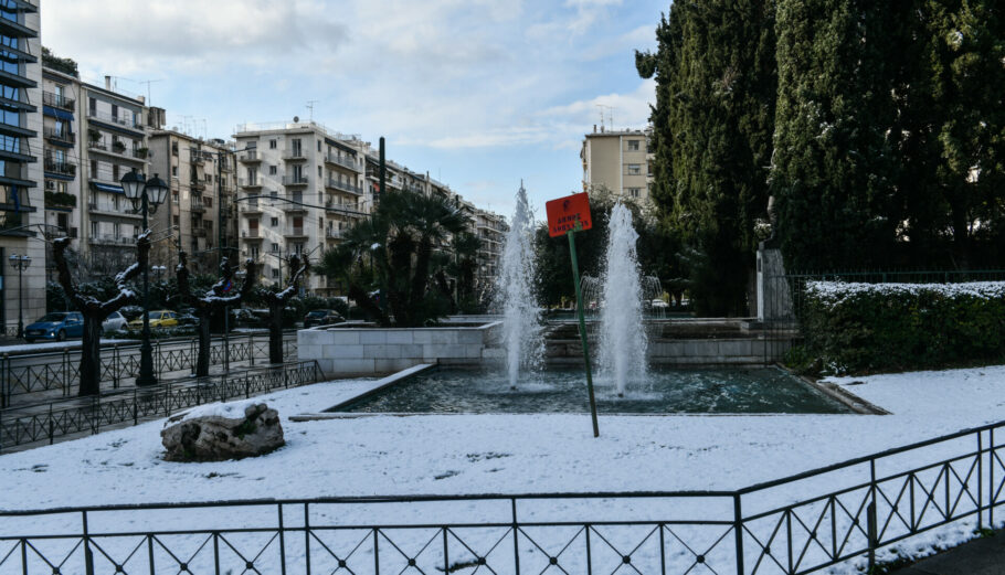 χριστουγεννα αθηνα χιονια