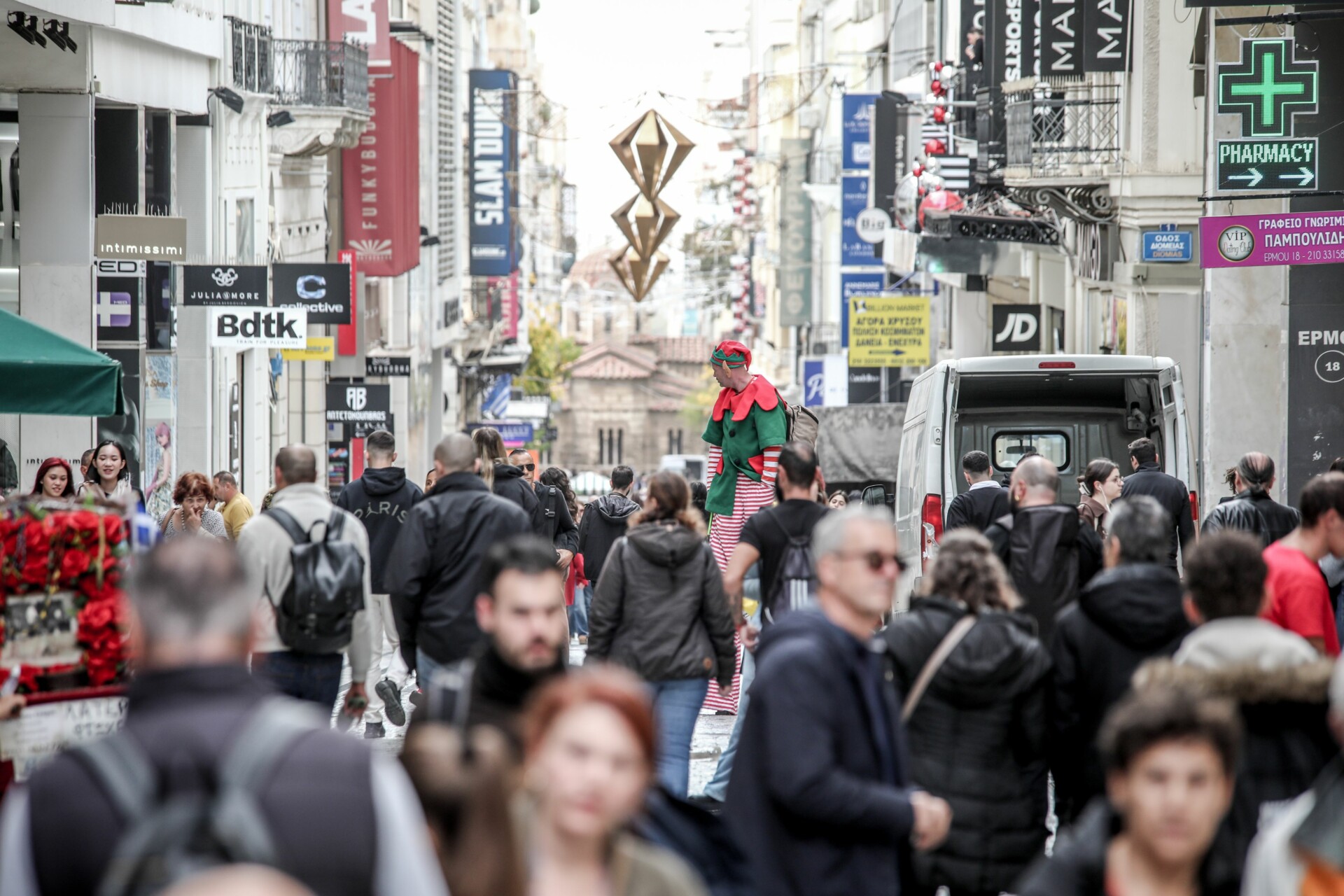 Σπριντ ενόψει εορτών στο λιανεμπόριο μετά τον Μαραθώνιο