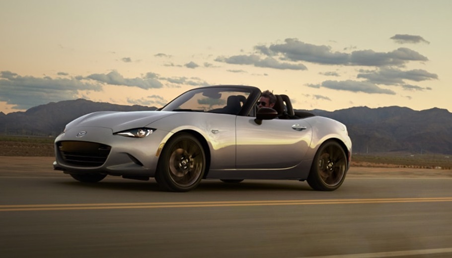 Mazda MX-5 Miata © Mazda USA