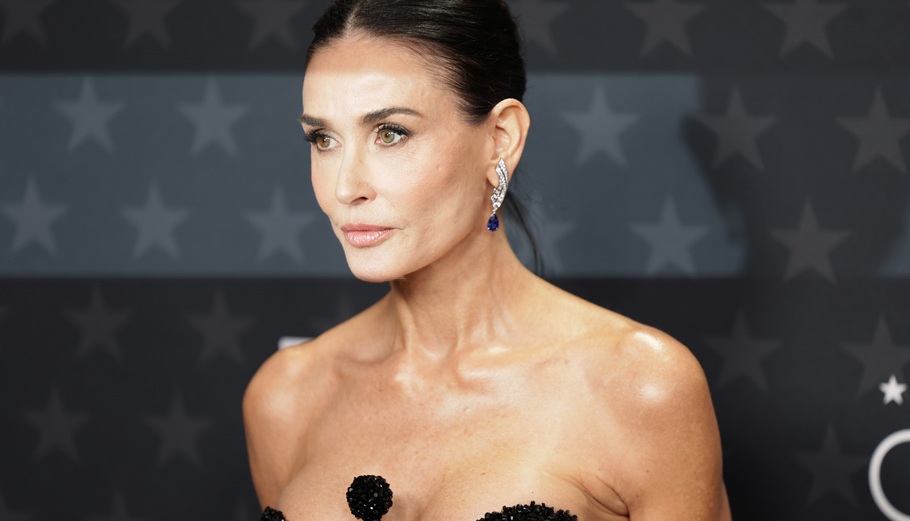 Demi Moore © EPA/ALLISON DINNER