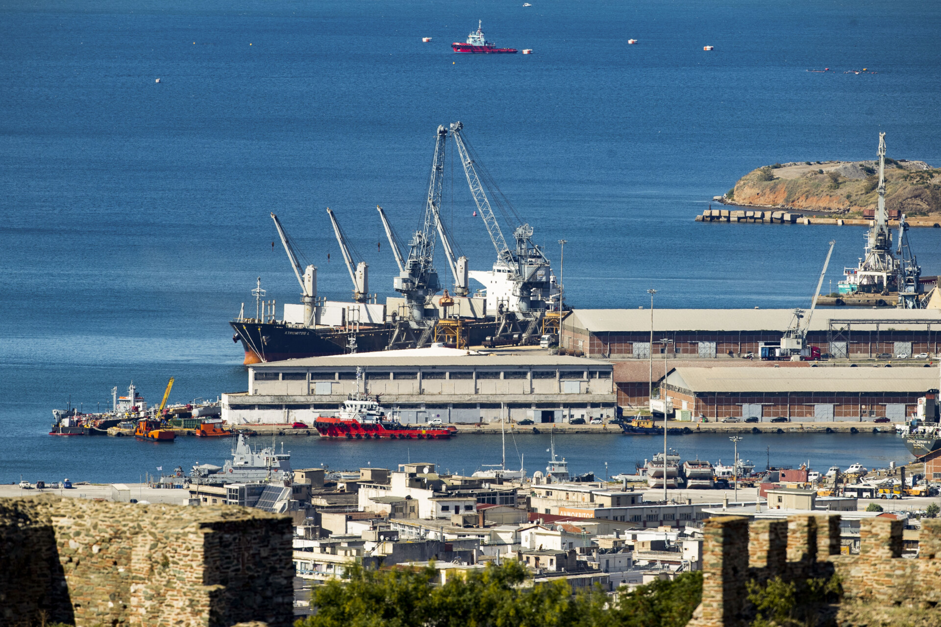 Οι κρυμμένες υπεραξίες των ελληνικών λιμανιών