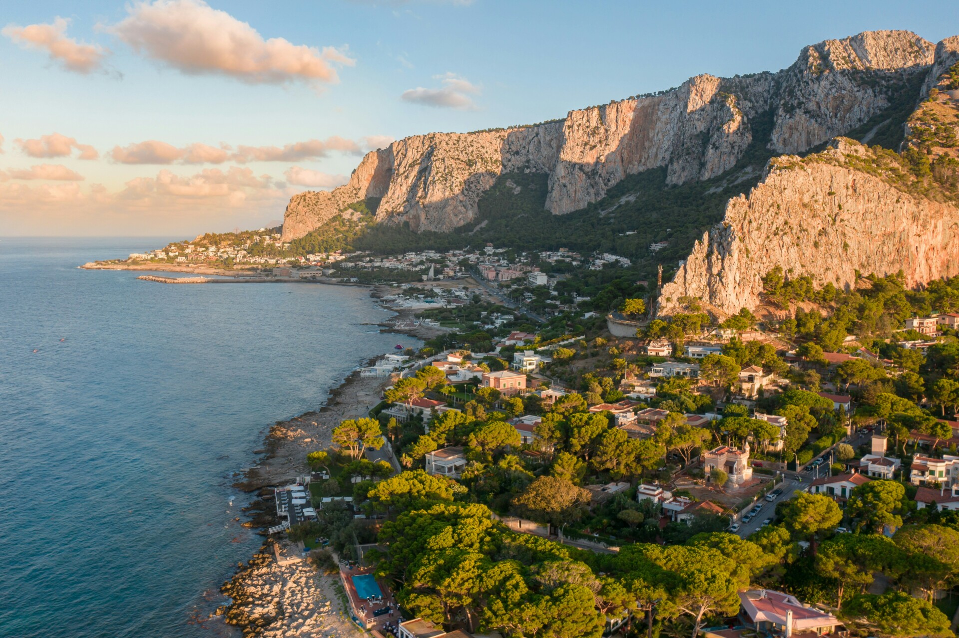 mondello palermo sikelia Μοντέλο Παλέρμο Σικελία