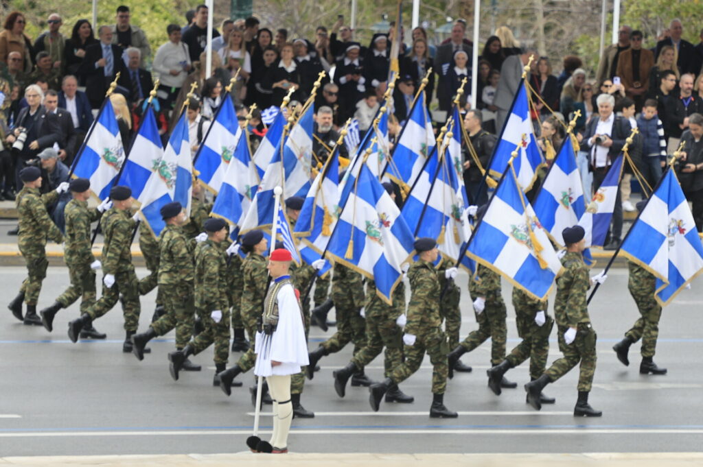 ΣΤΡΑΤΙΩΤΙΚΗ ΠΑΡΕΛΑΣΗ ΑΘΗΝΑ